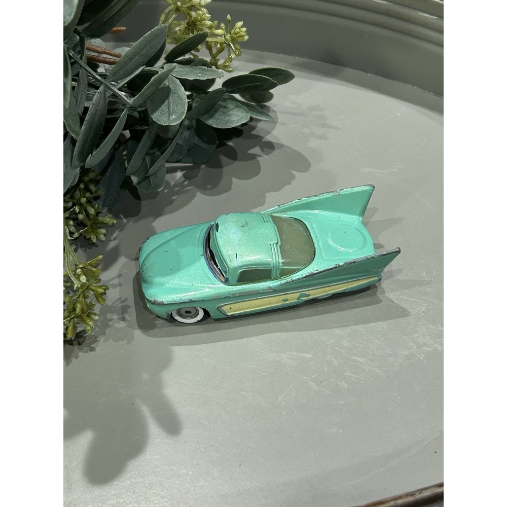 Disney Pixar Cars Flo 1957 GM Motorama Teal Green Diecast Loose Toy Car Mattel